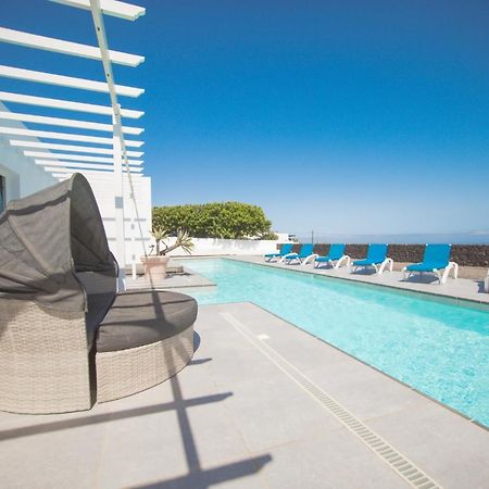 Casa Conil With A Private 25 Meter Heated Pool Villa Exterior photo